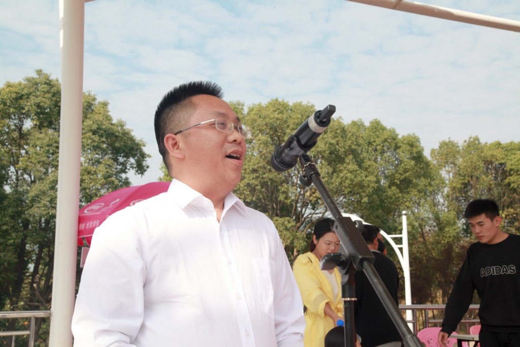 http://www.hieu.edu.cn/__local/6/03/A0/80114835FC93E76F57C8E1DB3BC_C2C77142_7C54B.jpg